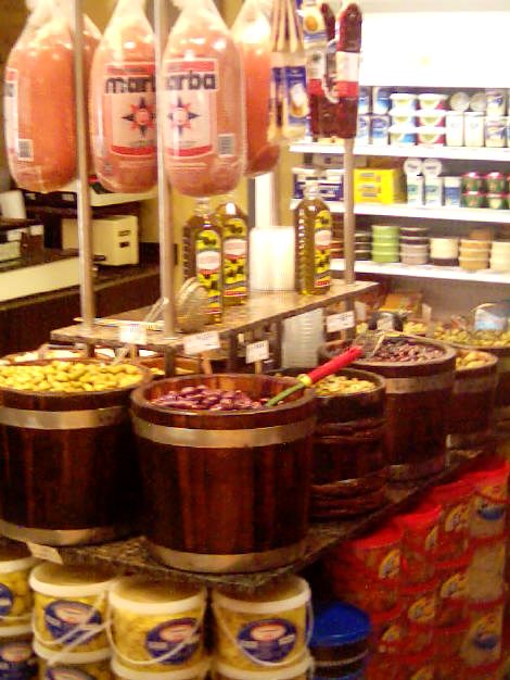 Barricas de azeitonas